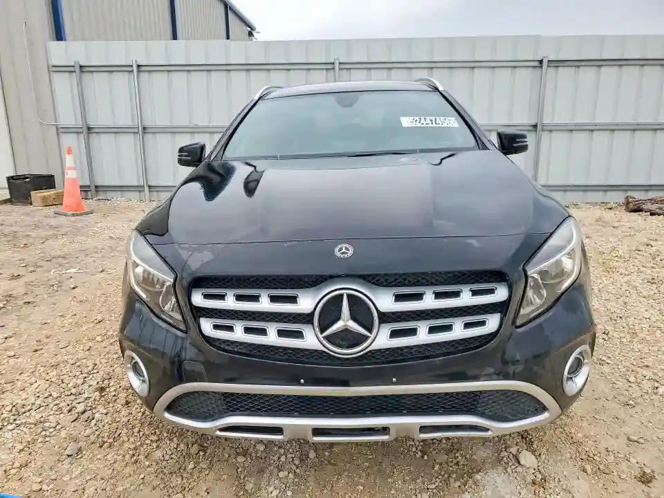 WDCTG4EB8JJ429080 2018 MERCEDES-BENZ GLA-CLASS-4