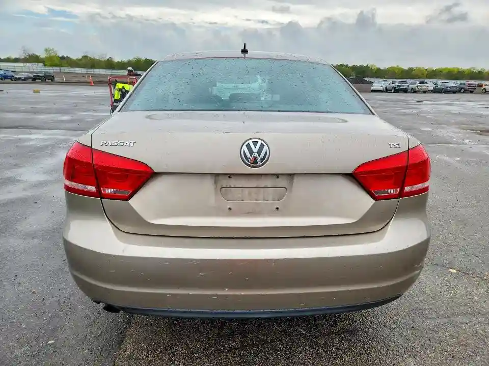 1VWAT7A31FC072763 2015 VOLKSWAGEN PASSAT-5