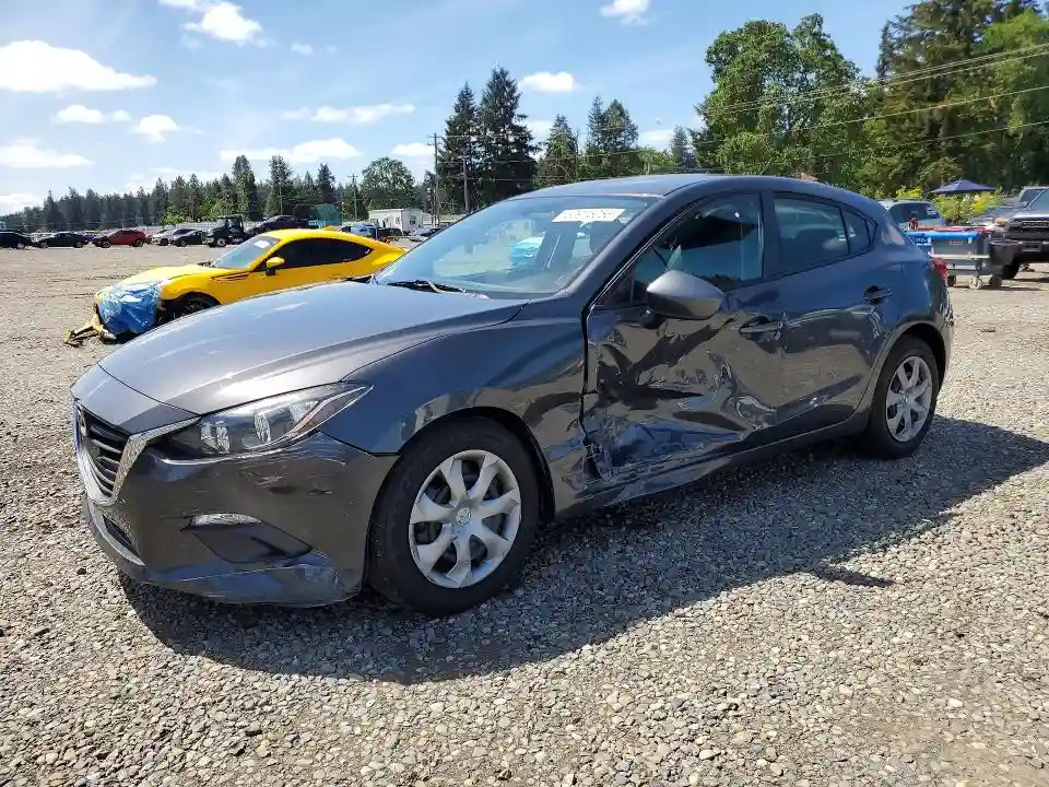 3MZBM1K77FM131085 2015 MAZDA 3-0