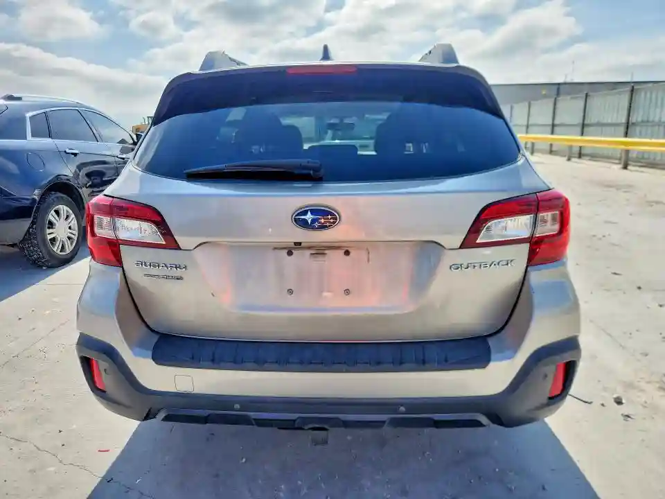 4S4BSANC5J3238336 2018 SUBARU OUTBACK-5
