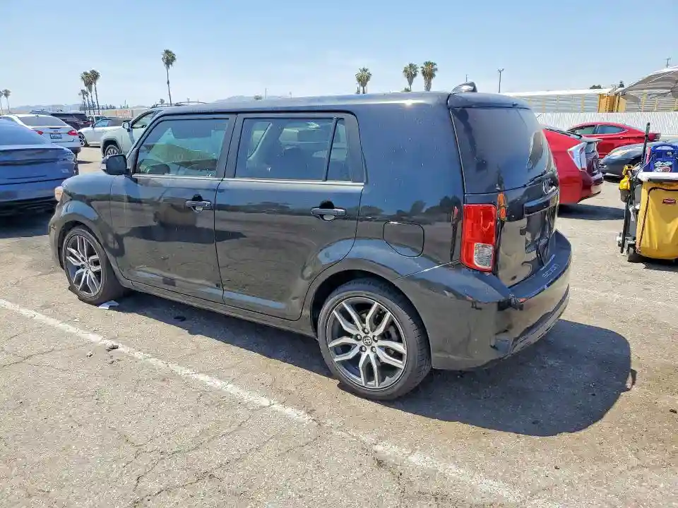 JTLZE4FE3DJ037535 2013 SCION XB-1