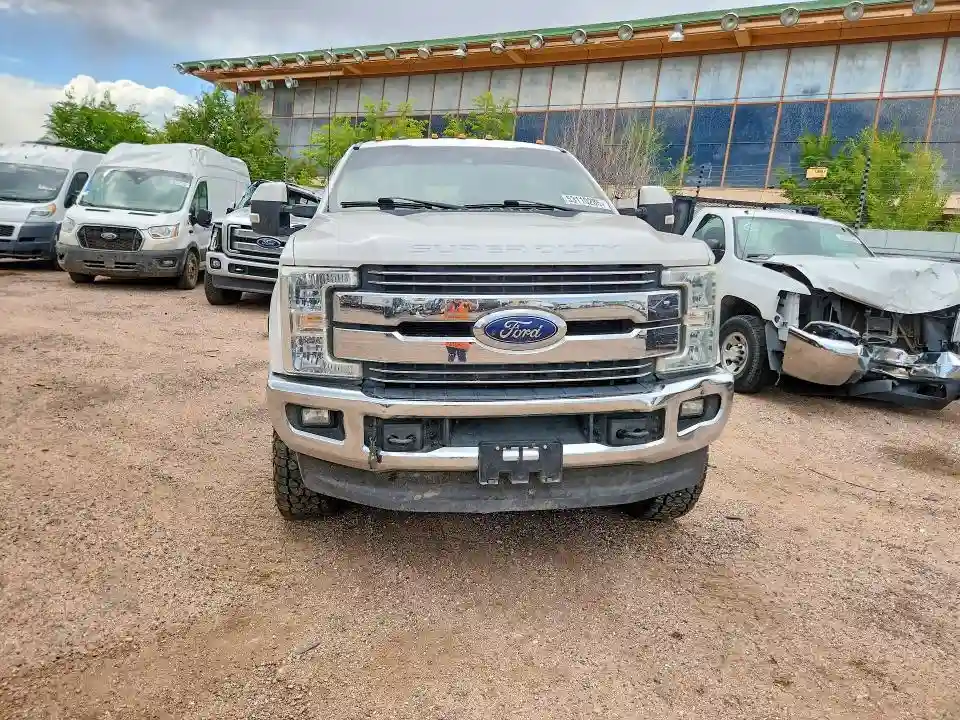 1FT8W3DT4HEC08842 2017 FORD F350-4
