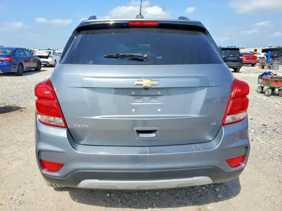 KL7CJLSB8KB931389 2019 CHEVROLET TRAX-5