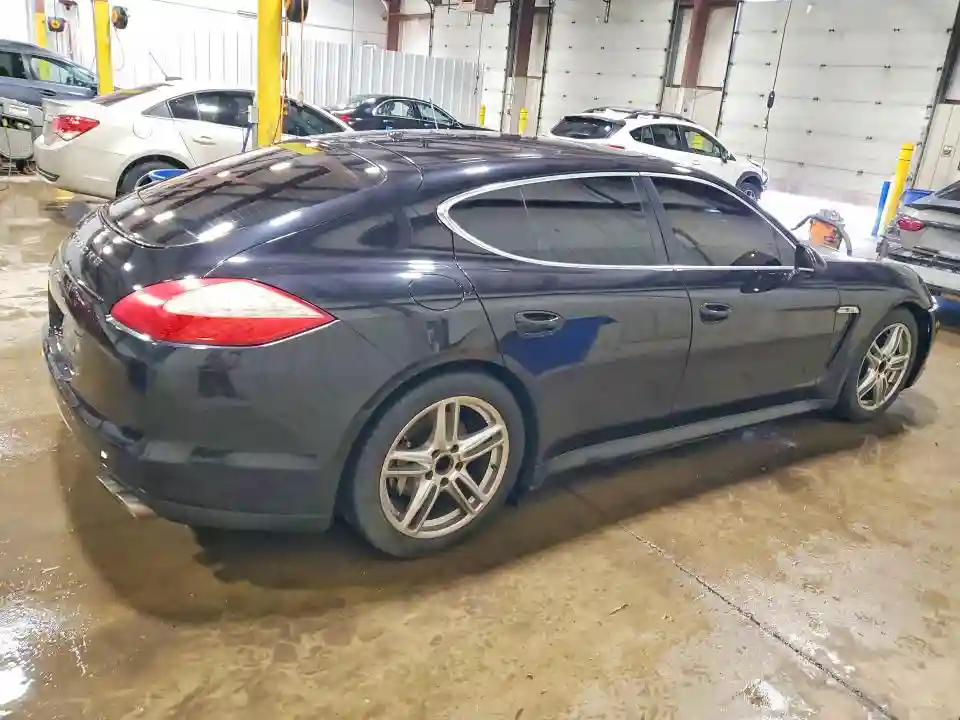 WP0AB2A72CL061326 2012 PORSCHE PANAMERA-2