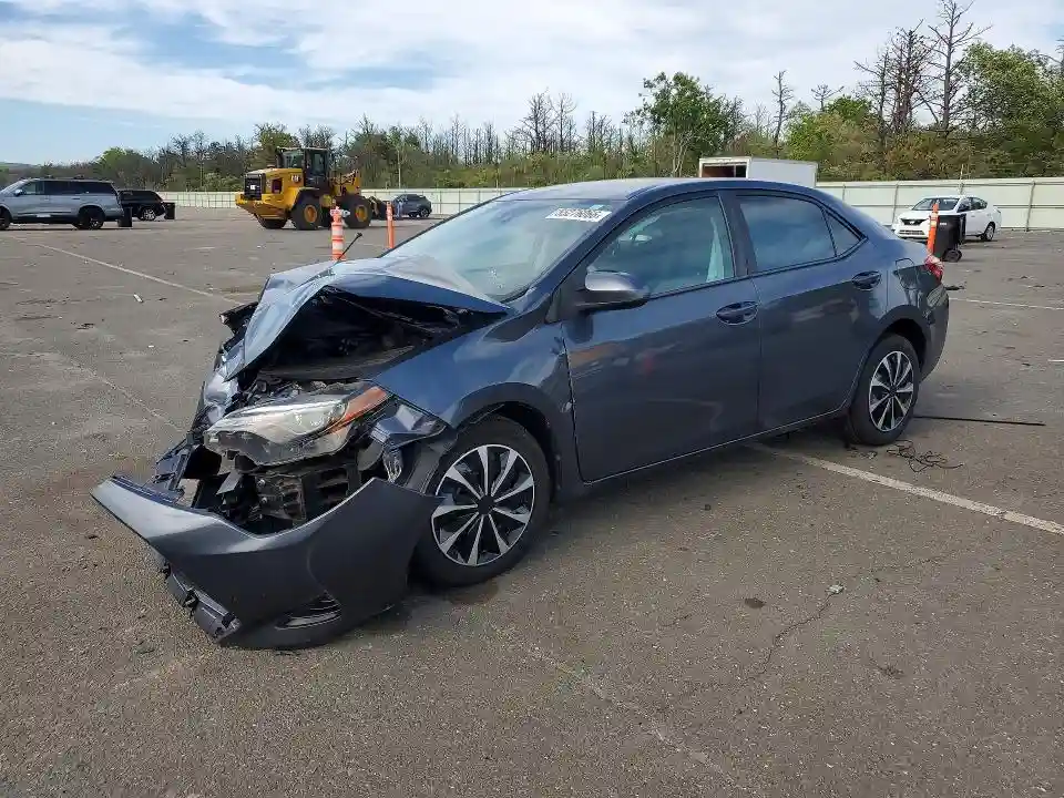 5YFBURHE2JP854755 2018 TOYOTA COROLLA-0