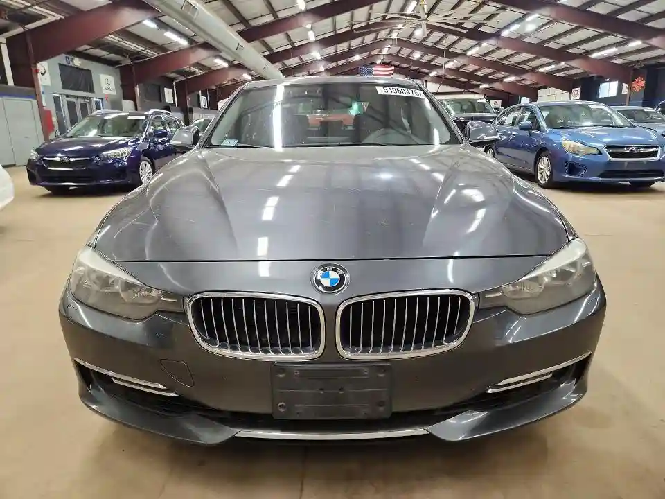 WBA3B5C59DF595801 2013 BMW 3 SERIES-4