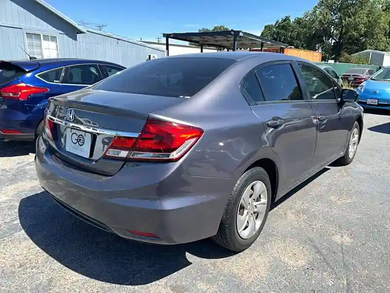19XFB2F55FE013054 2015 HONDA CIVIC-3