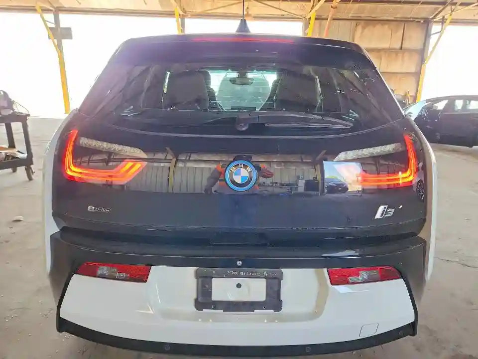 WBY1Z2C53FV286353 2015 BMW I SERIES-5