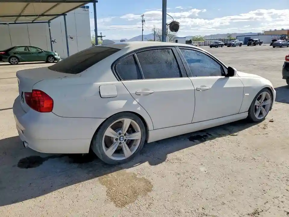 WBAPM5C55BE575852 2011 BMW 3 SERIES-2