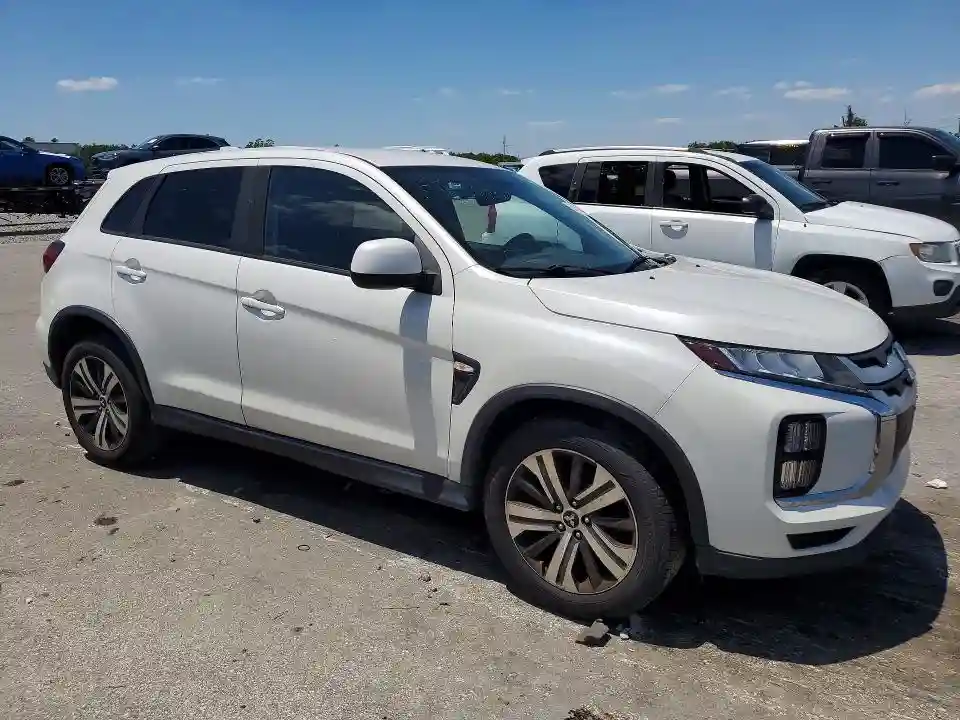JA4AP3AU6LU016729 2020 MITSUBISHI OUTLANDER-3