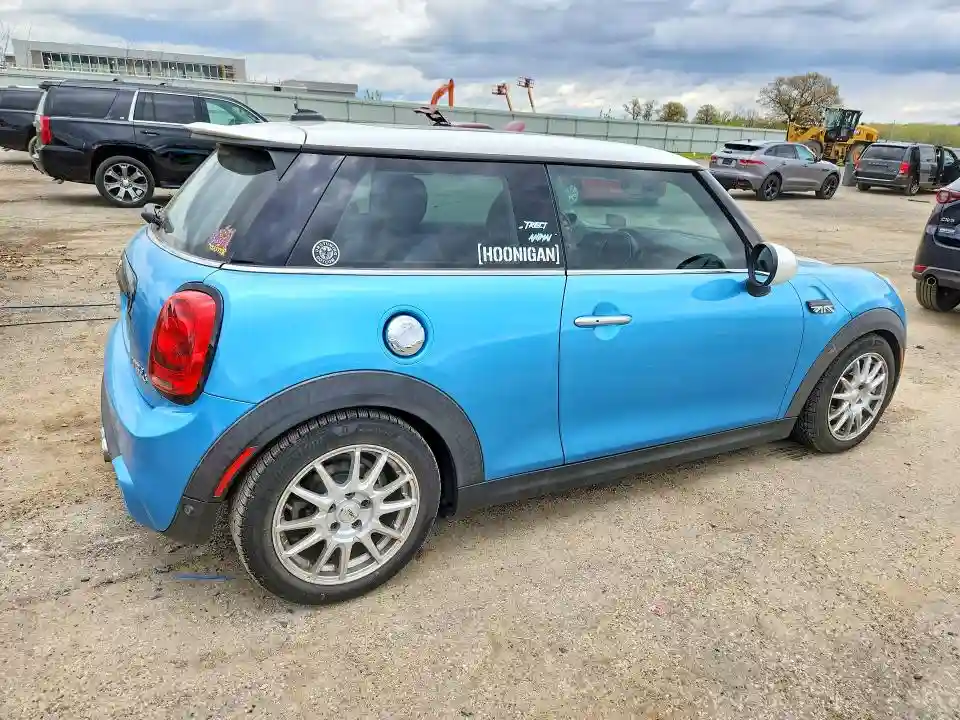 WMWXP7C5XG3B93163 2016 MINI COOPER-2