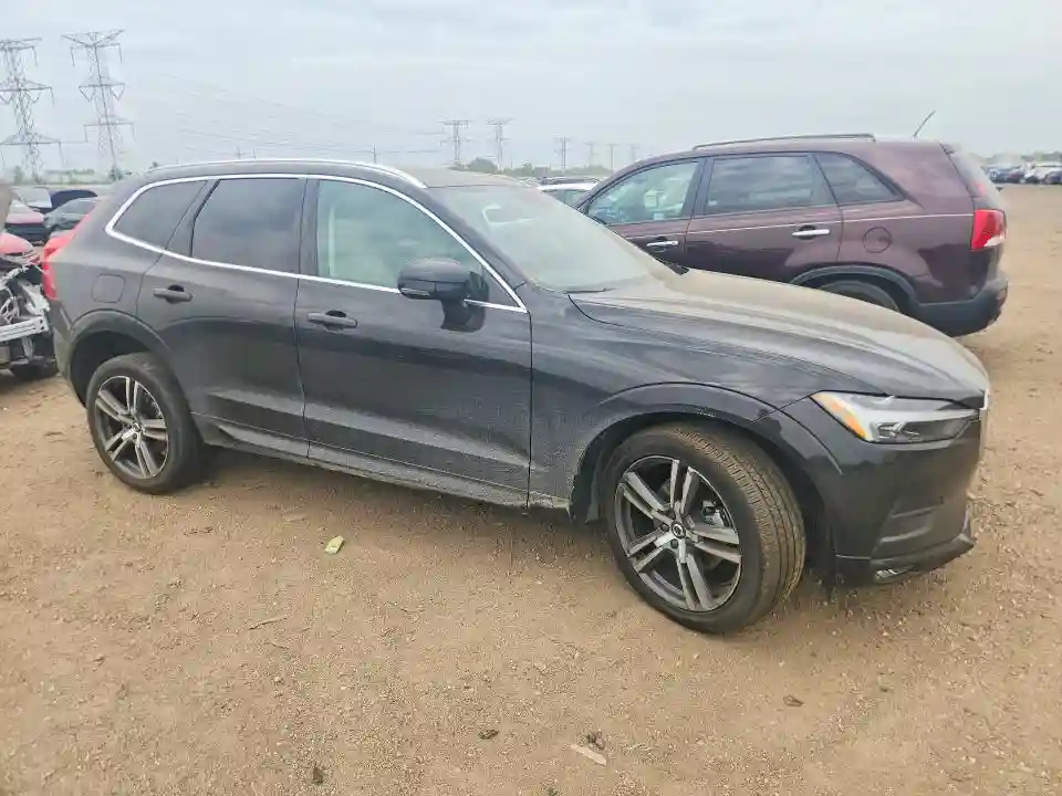 YV4102RK2M1793559 2021 VOLVO XC60-3