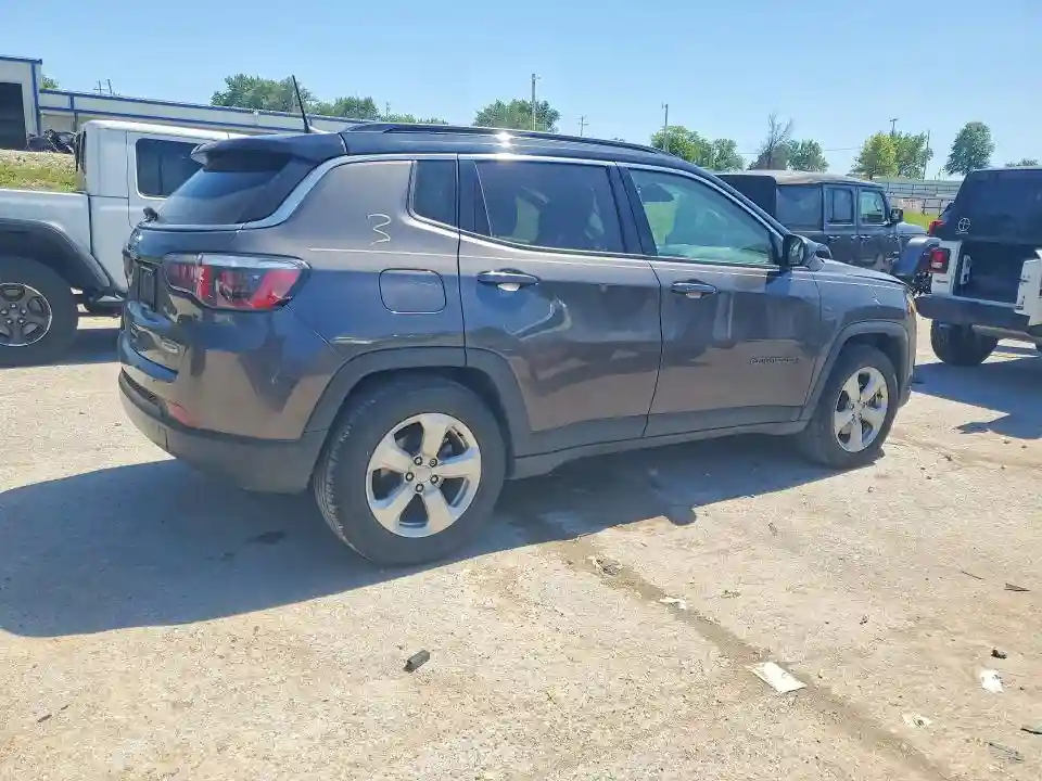 3C4NJCBB0KT715434 2019 JEEP COMPASS-2
