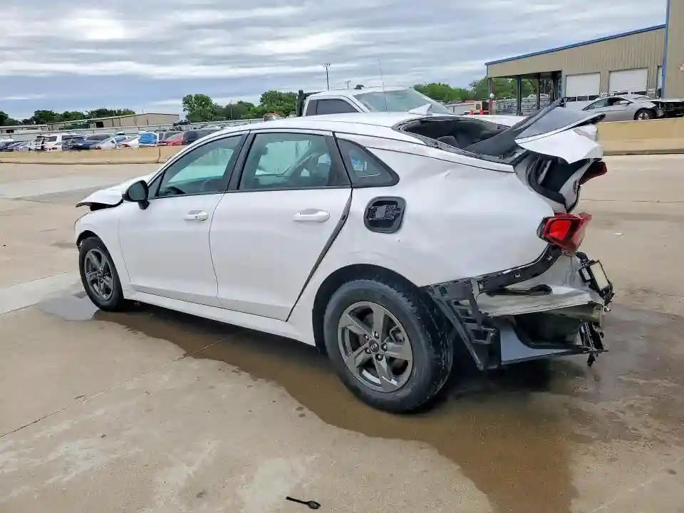 5XXG14J26MG017618 2021 KIA K5-1