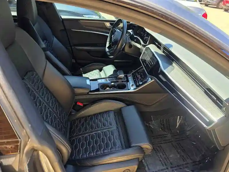 WUAPCBF25MN900592 2021 AUDI S7/RS7-4