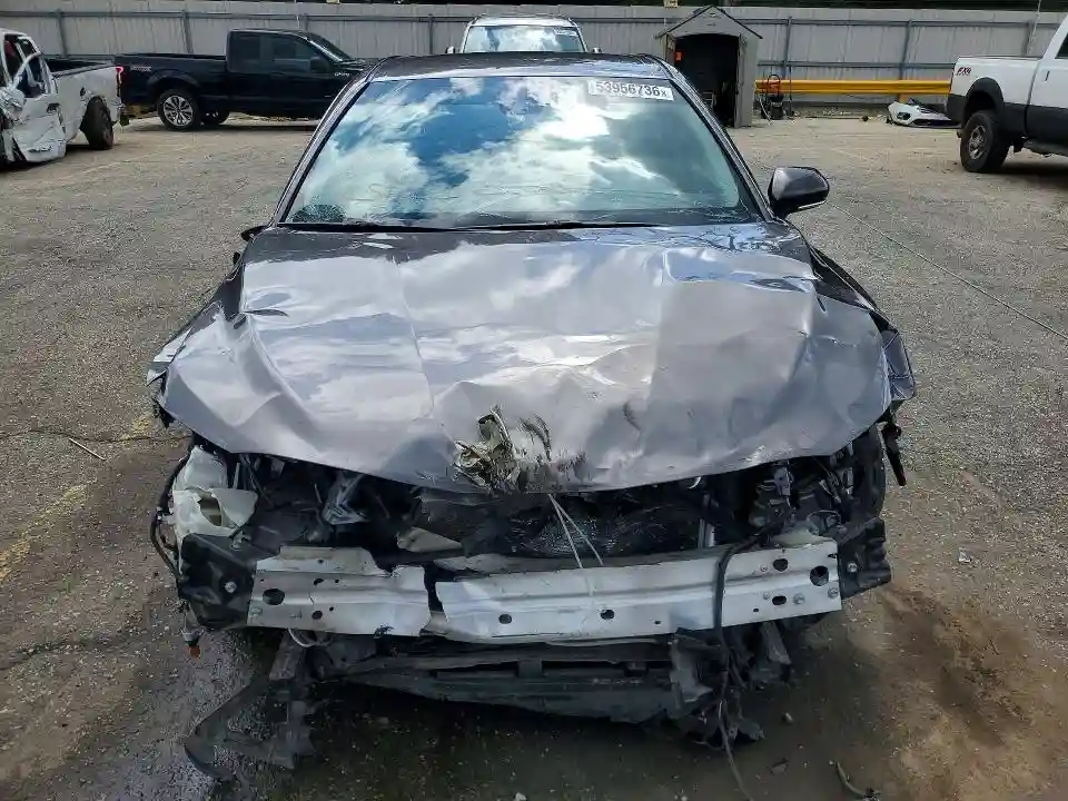 4T1G11AK1NU618490 2022 TOYOTA CAMRY-4