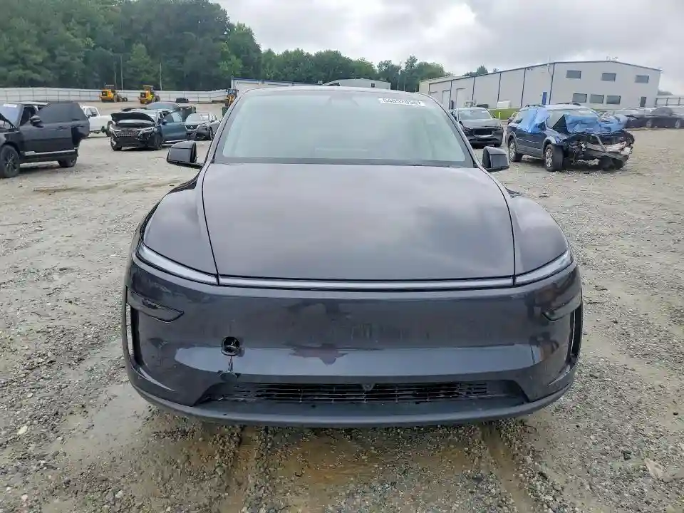 7SAYGDEE6TF431106 2026 TESLA MODEL Y-4