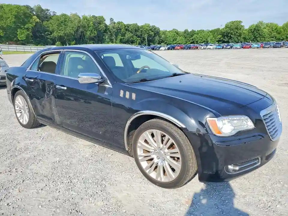 2C3CCAEG6DH504459 2013 CHRYSLER 300-3
