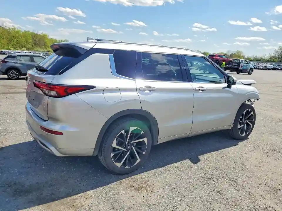 JA4J4VA85NZ087997 2022 MITSUBISHI OUTLANDER-2