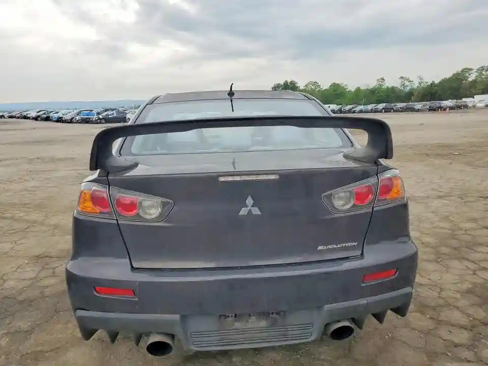 JA32W8FV2BU033293 2011 MITSUBISHI EVO-5