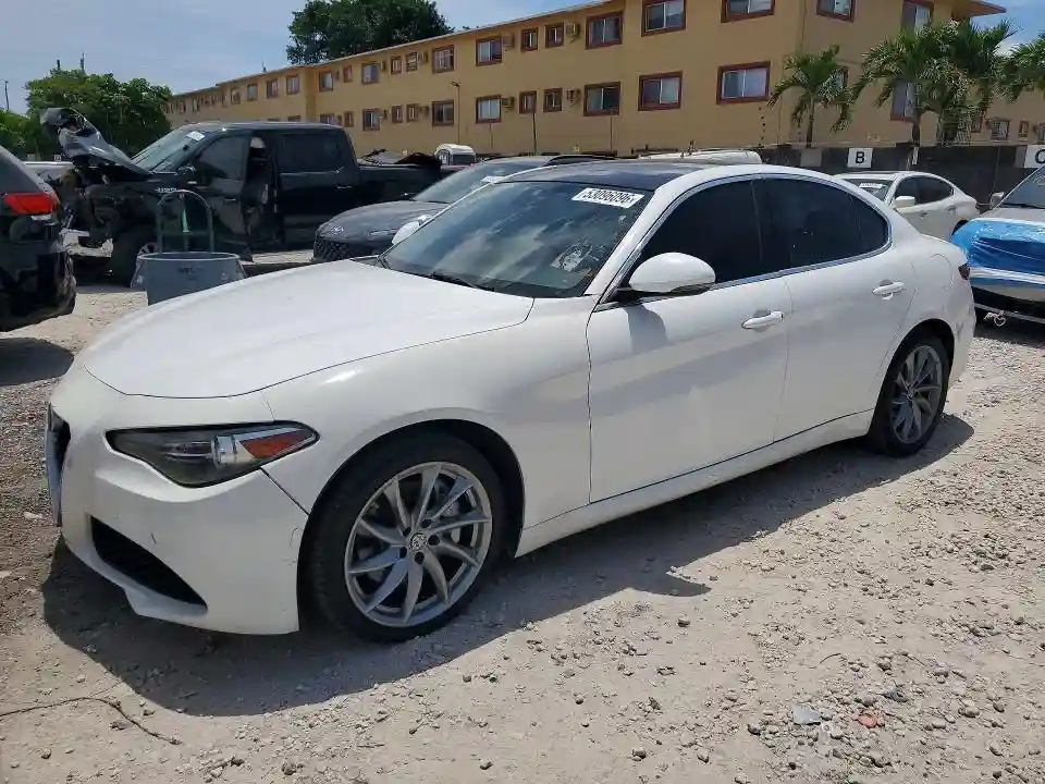ZARFAEDN8H7550355 2017 ALFA ROMEO GIULIA-0