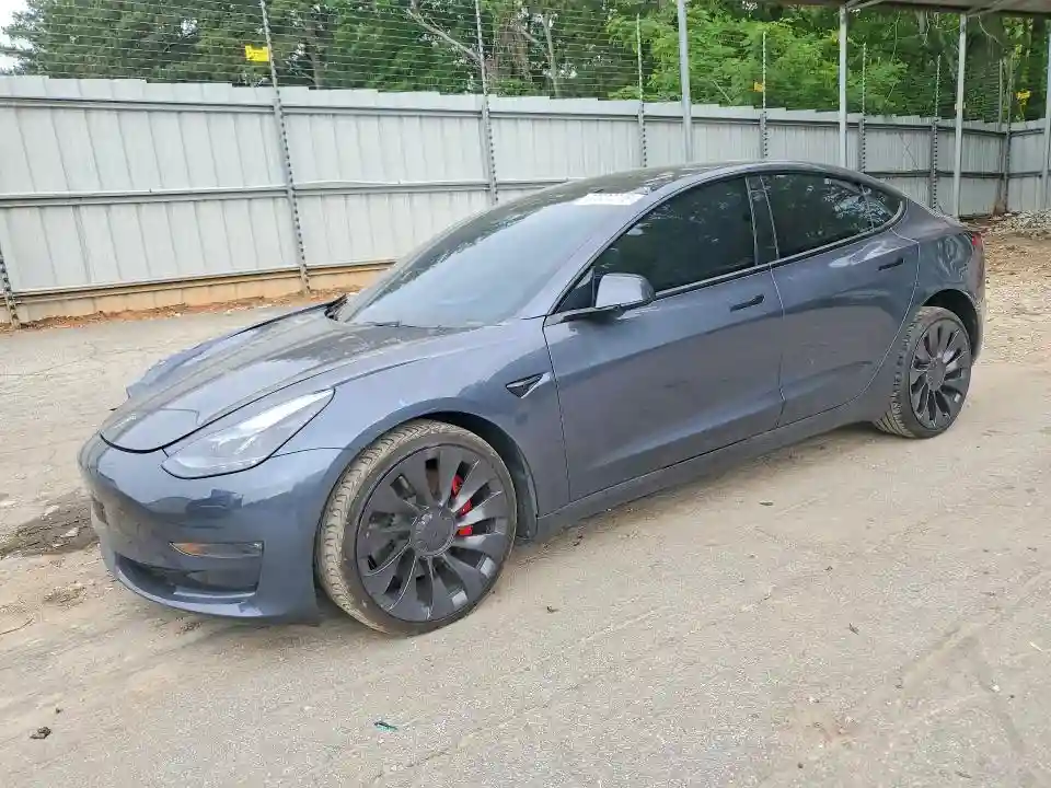 5YJ3E1EC4PF634415 2023 TESLA MODEL 3-0