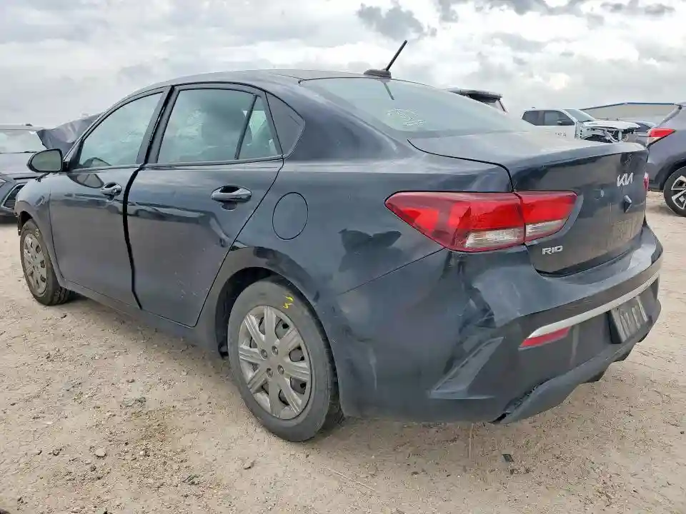 3KPA24AD8NE432289 2022 KIA RIO-1