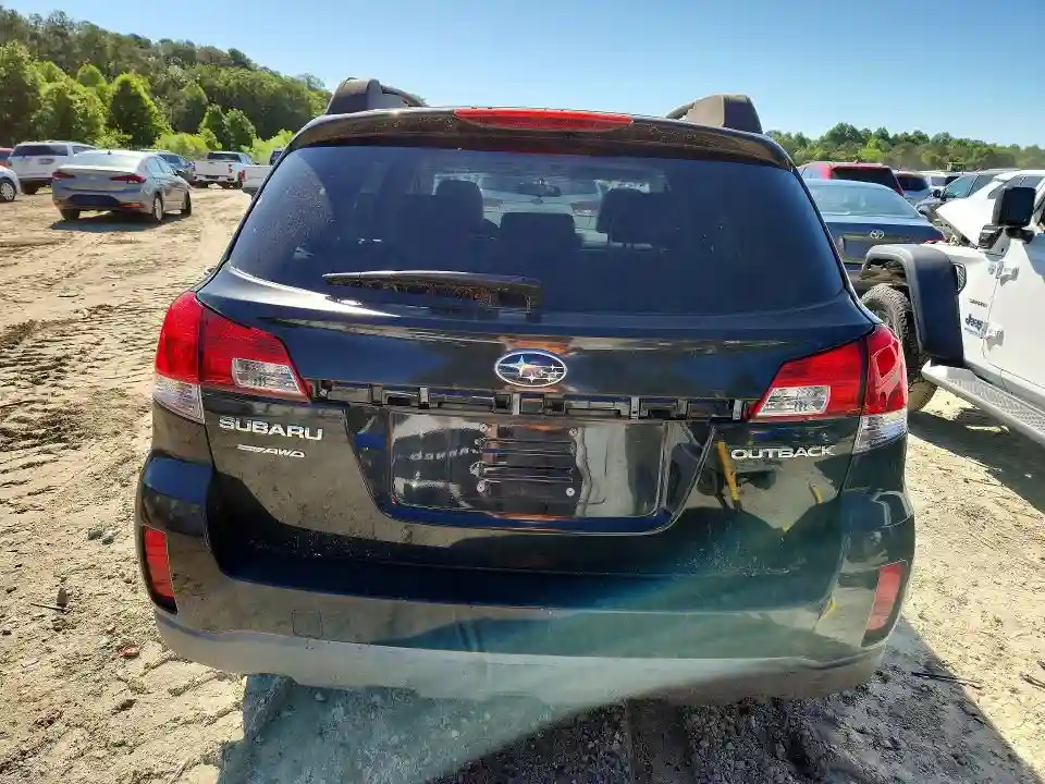 4S4BRCKC5A3326329 2010 SUBARU OUTBACK-5