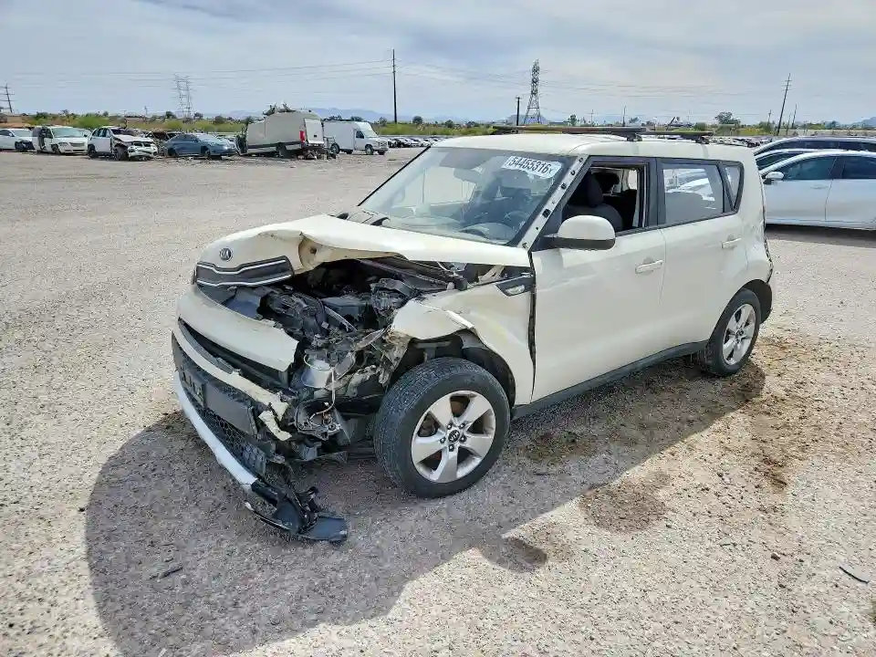 KNDJN2A15J7582954 2018 KIA SOUL-0