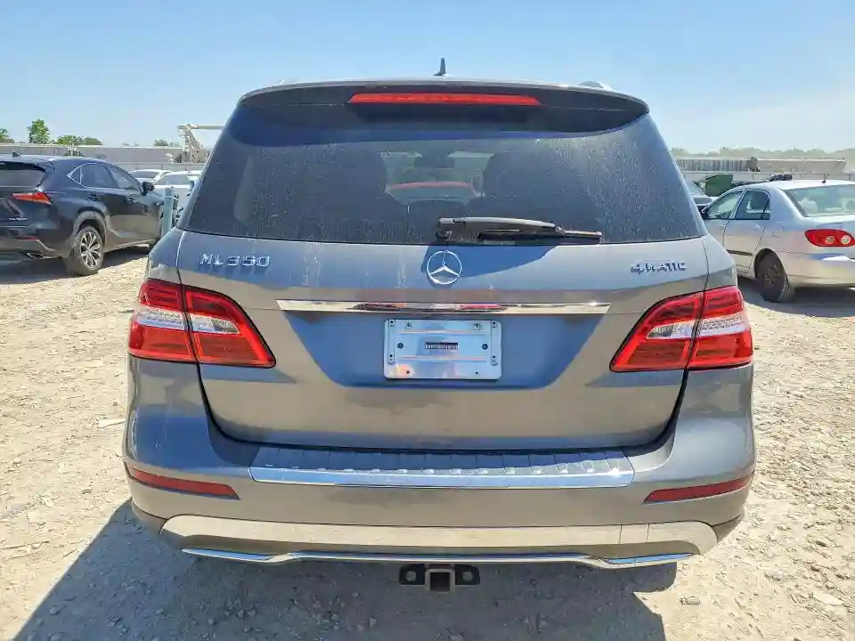 4JGDA5HB1DA162068 2013 MERCEDES-BENZ M-CLASS-5