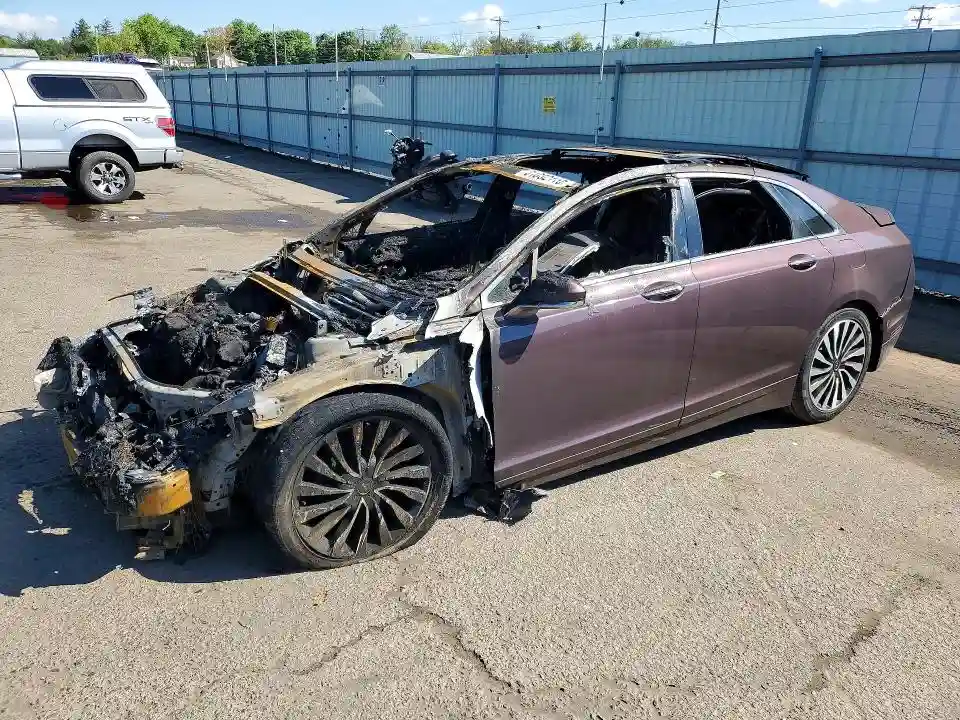 3LN6L5G92JR621692 2018 LINCOLN MKZ-0