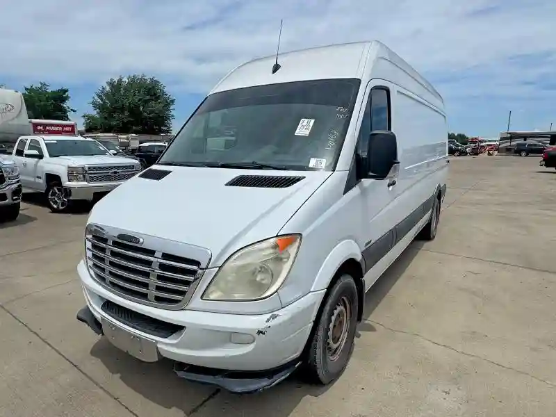 WDYPE8CC6D5731257 2013 FREIGHTLINER SPRINTER-1
