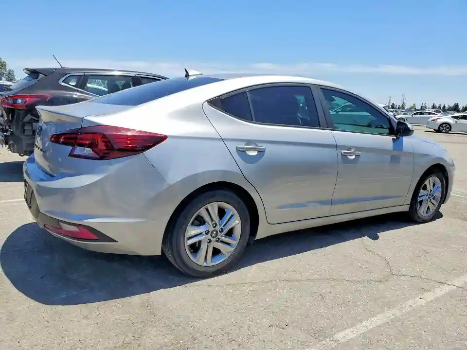 5NPD84LF3LH588114 2020 HYUNDAI ELANTRA-2