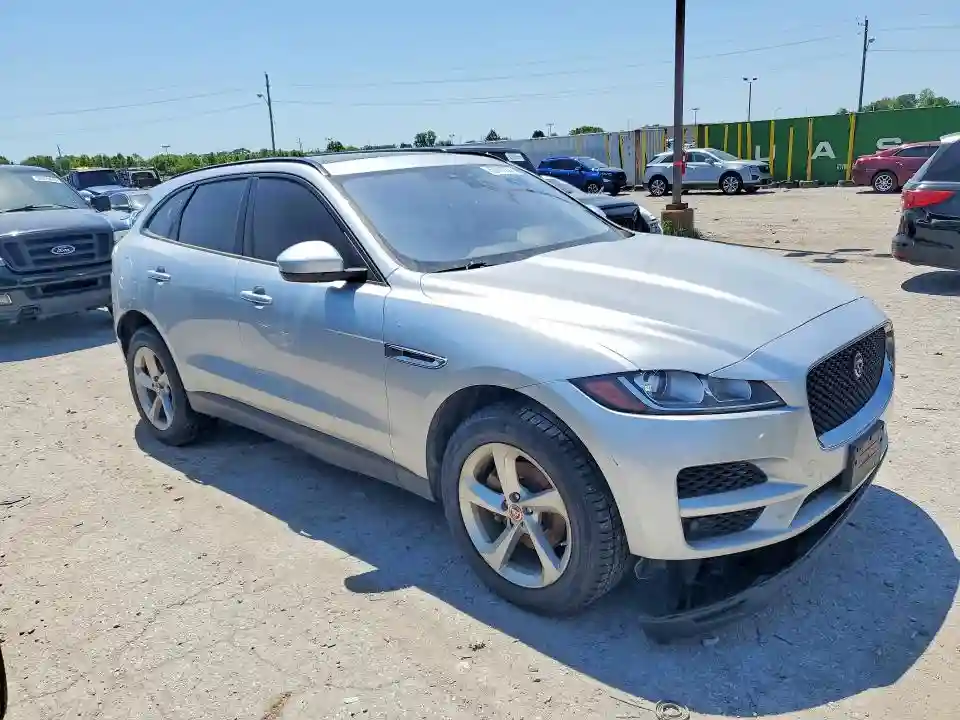 SADCJ2BN3HA491513 2017 JAGUAR F-PACE-3