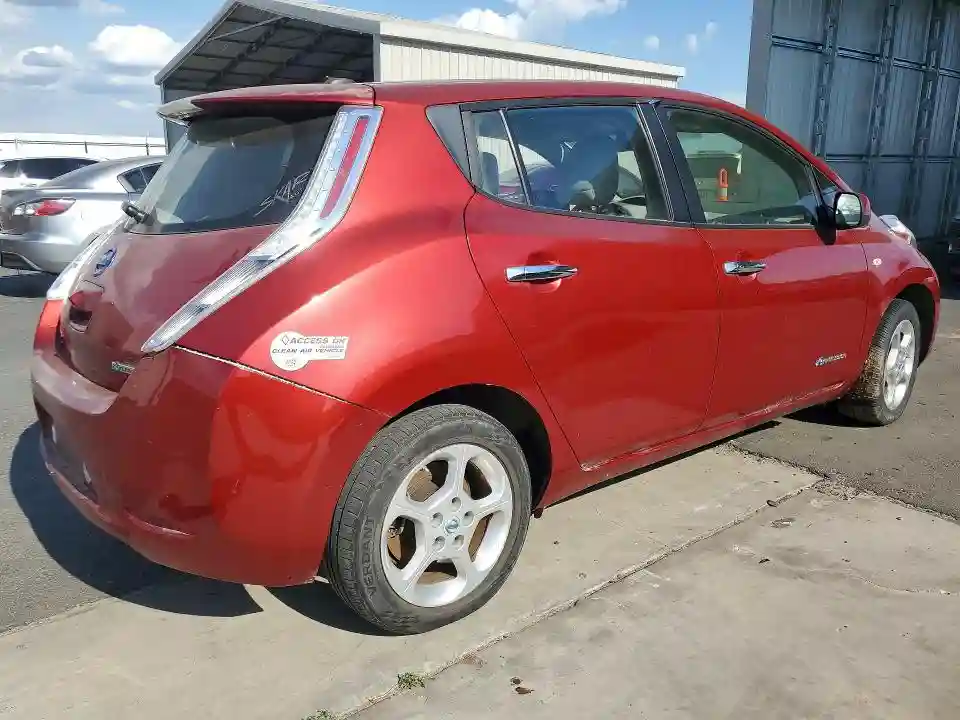 JN1AZ0CP9BT001638 2011 NISSAN LEAF-2
