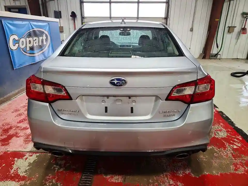 4S3BNEK69J3022586 2018 SUBARU LEGACY-5