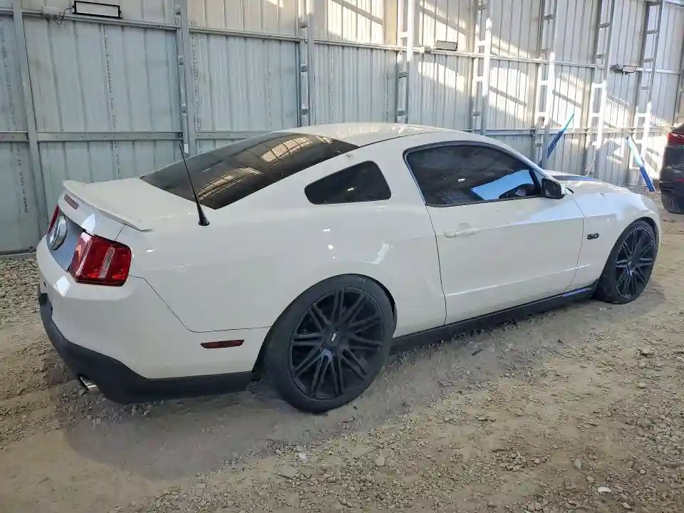 1ZVBP8CF5C5275161 2012 FORD MUSTANG-2
