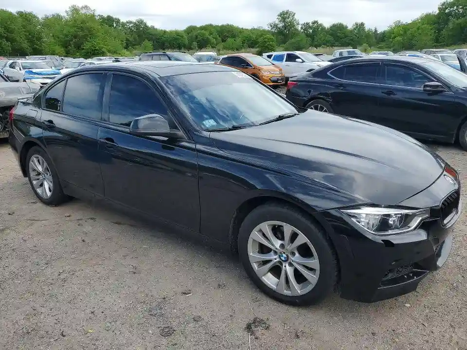 WBA8A3C54JK763747 2018 BMW 3 SERIES-3