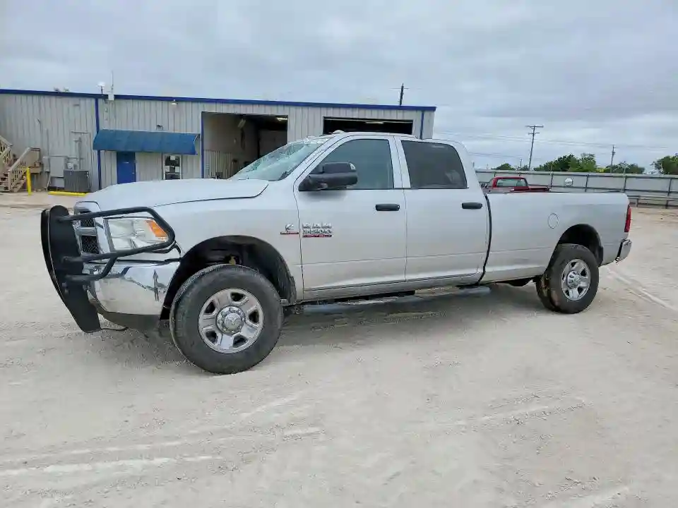 3C63R3GL6HG627854 2017 RAM 3500-0