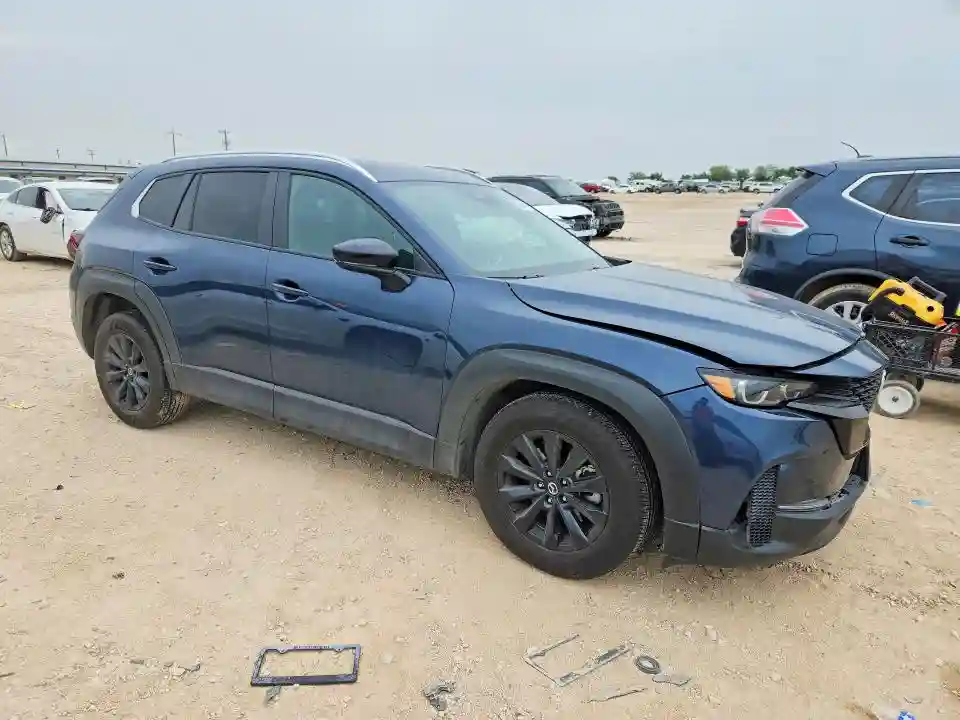 7MMVABBM8SN303984 2025 MAZDA CX-50-3
