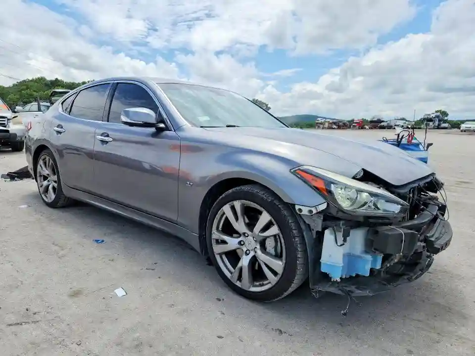 JN1BY1AP3FM540806 2015 INFINITI Q70-3