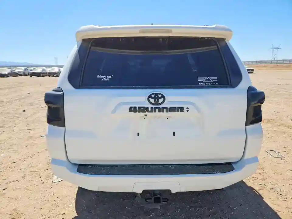 JTEMU5JR0R6241403 2024 TOYOTA 4RUNNER-5