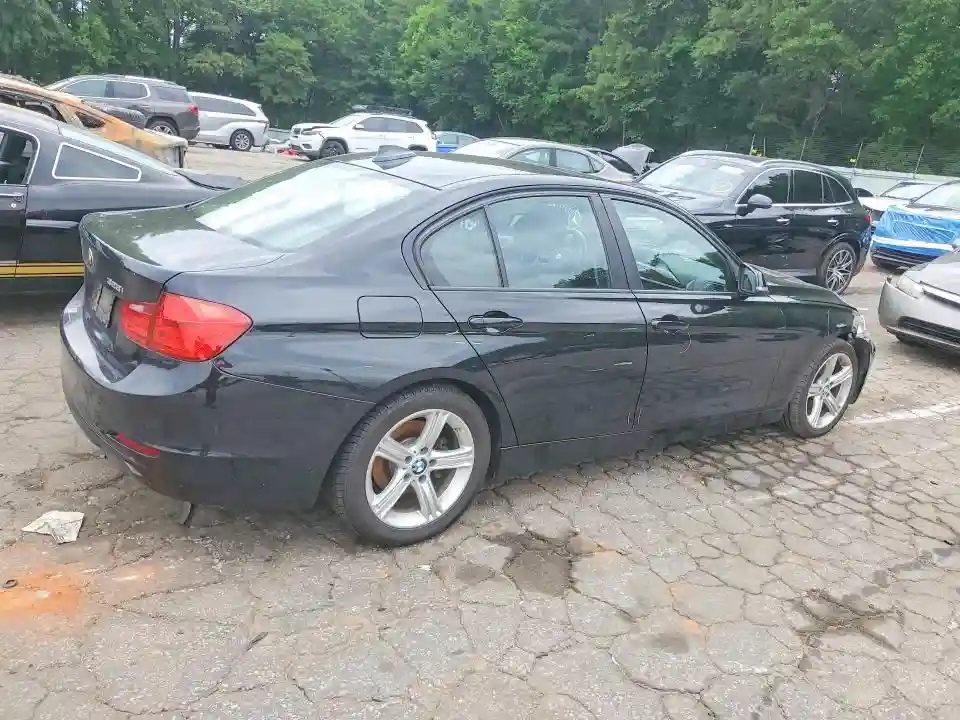 WBA3A5C59DF601616 2013 BMW 3 SERIES-2