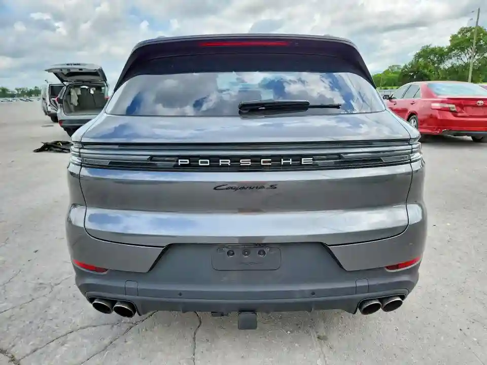 WP1AL2AY4RDA34927 2024 PORSCHE CAYENNE-5