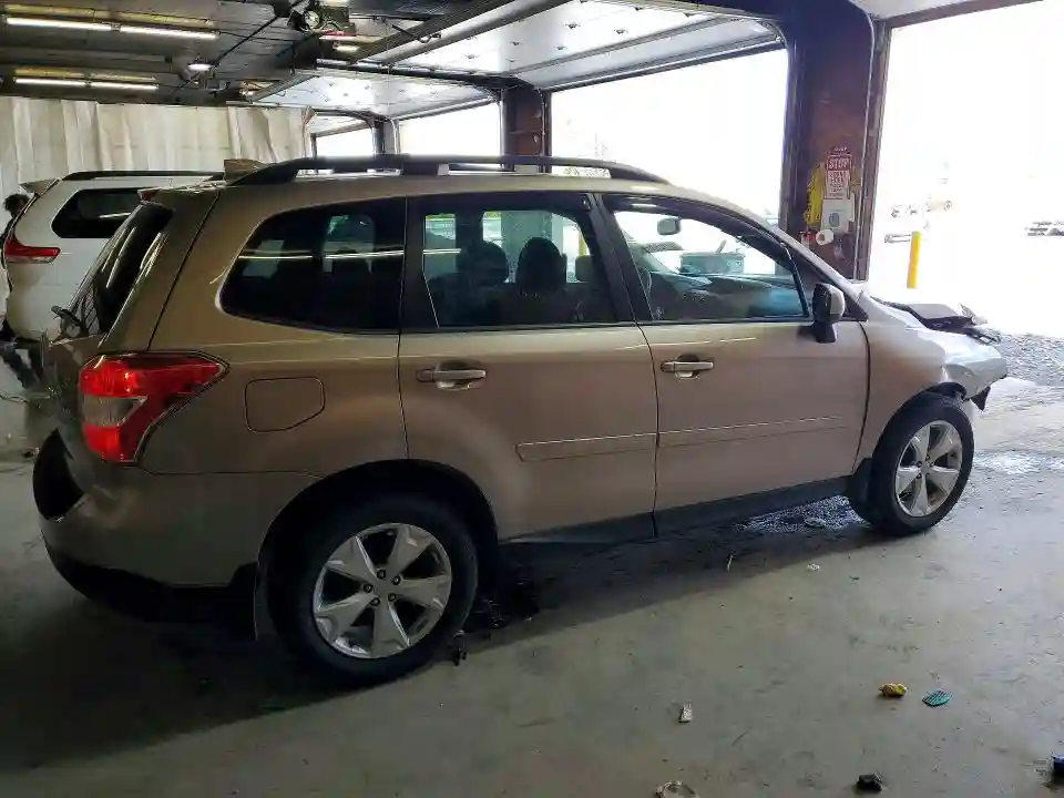 JF2SJADC4GH401421 2016 SUBARU FORESTER-2