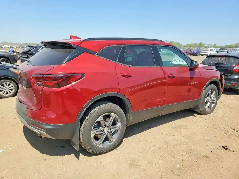 3GNKBJRS0RS127809 2024 CHEVROLET BLAZER-2