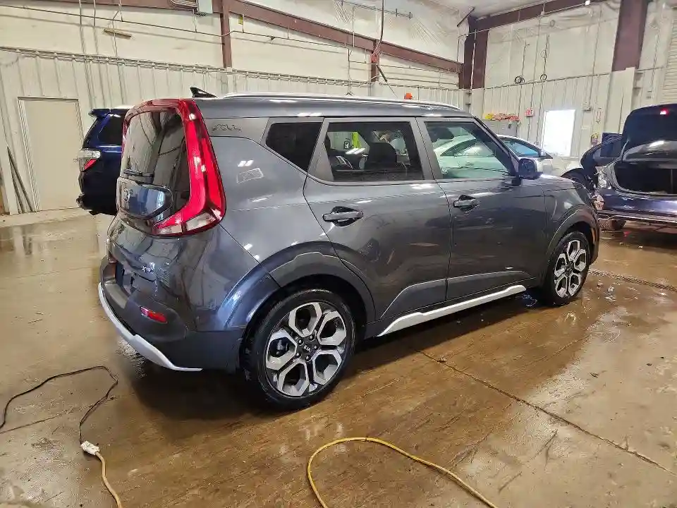 KNDJ23AU7M7776155 2021 KIA SOUL-2