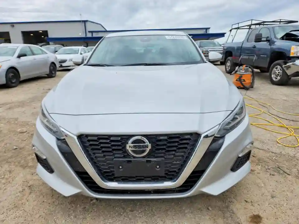 1N4BL4DV3NN389648 2022 NISSAN ALTIMA-4