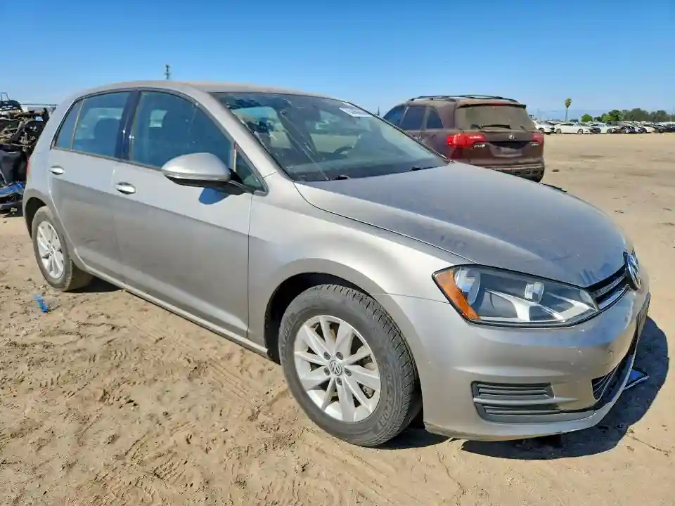 3VW217AU1FM022818 2015 VOLKSWAGEN GOLF-3