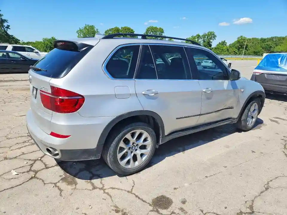 5UXZV4C58D0E05876 2013 BMW X5-2